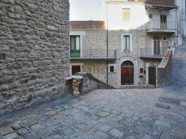Appartamento in vendita di 198 m² in Piazza Guglielmo Marconi