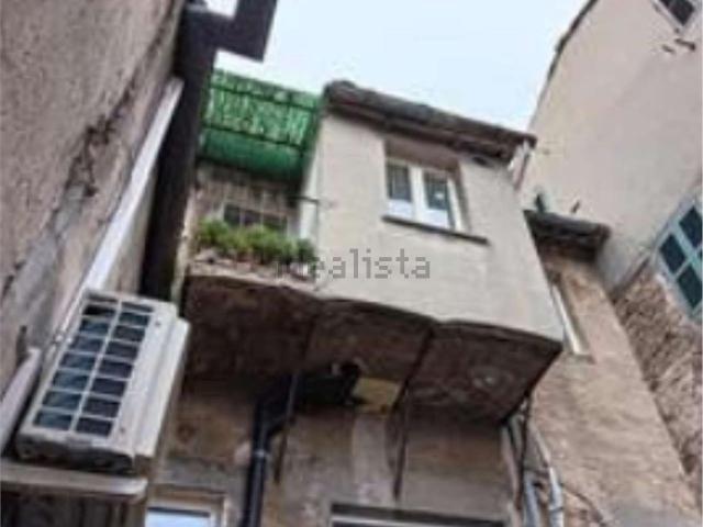 Appartamento in vendita di 198 m² in Piazza Umberto I, 32