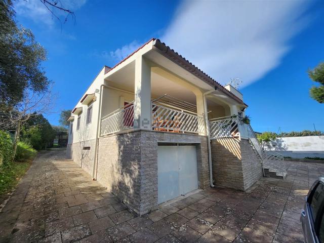 Appartamento in vendita di 198 m² in Strada senza nome
