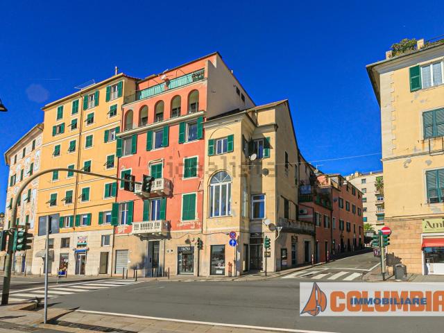 Appartamento in vendita di 199 m² in Via de Nicolay, 2