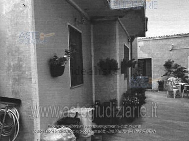 Appartamento in vendita di 199 m² in Via Fratelli Cervi, 8