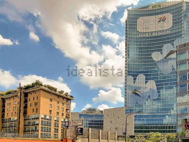 Appartamento in vendita di 199 m² in Viale Francesco Restelli, 3