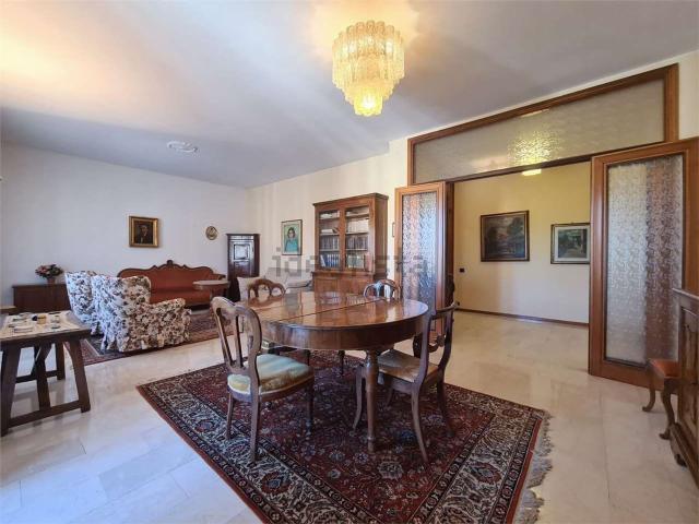 Appartamento in vendita di 200 m²