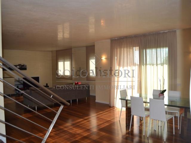 Appartamento in vendita di 200 m²
