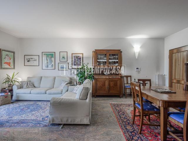 Appartamento in vendita di 200 m²