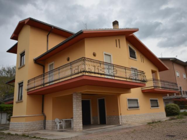 Appartamento in vendita di 200 m² in Via 1º Maggio, 6
