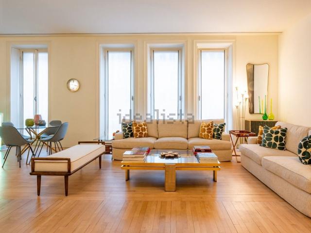Appartamento in vendita di 200 m² in Via Conservatorio