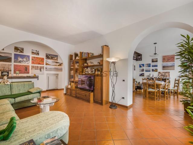 Appartamento in vendita di 200 m² in Via Campo Marzio