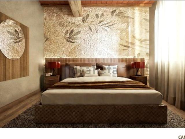Appartamento in vendita di 200 m² in Via Castello Salvaterra