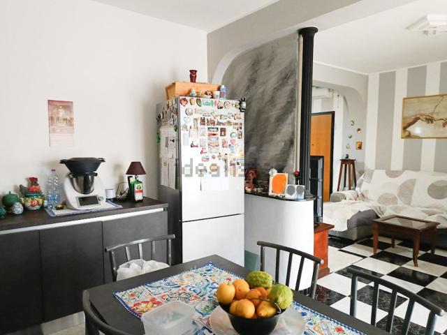 Appartamento in vendita di 200 m² in Via Adria, 6