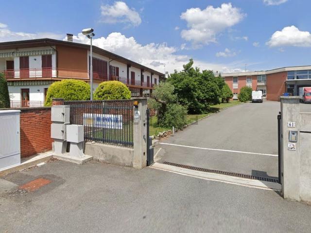 Appartamento in vendita di 200 m² in Via Alto Vergante, 57