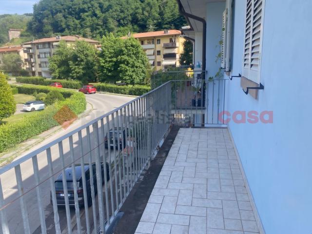 Appartamento in vendita di 200 m² in Via Aldo Moro, 3