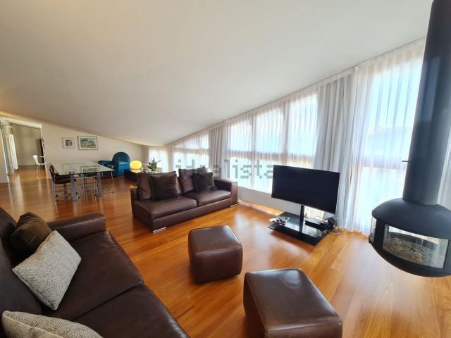 Appartamento in vendita di 200 m² in Via Alessandro Volta