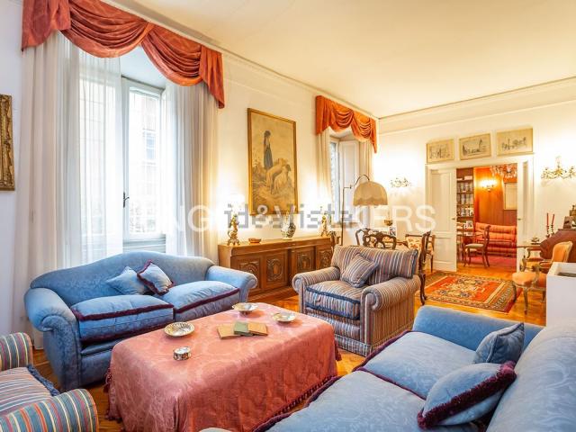 Appartamento in vendita di 200 m² in Via Arno