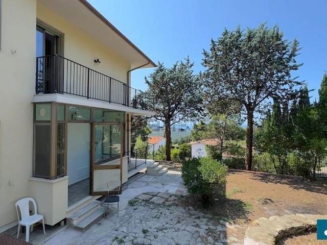 Appartamento in vendita di 200 m² in Via Bernardo Buontalenti, 75