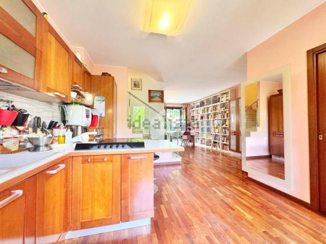 Appartamento in vendita di 200 m² in Via Bernardino Luini, 1