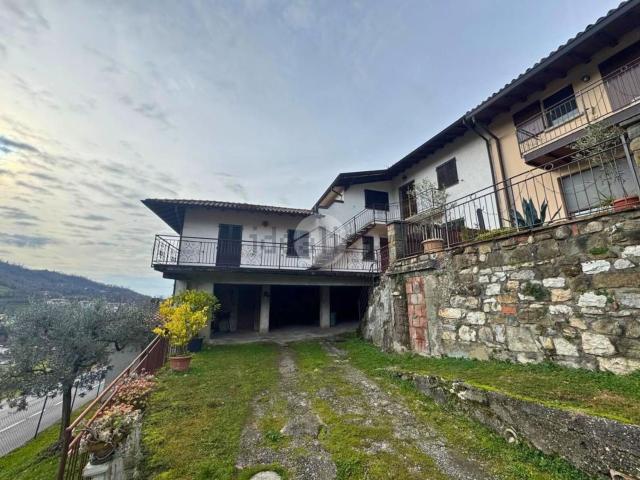 Appartamento in vendita di 200 m² in Via Gazzenda, 3