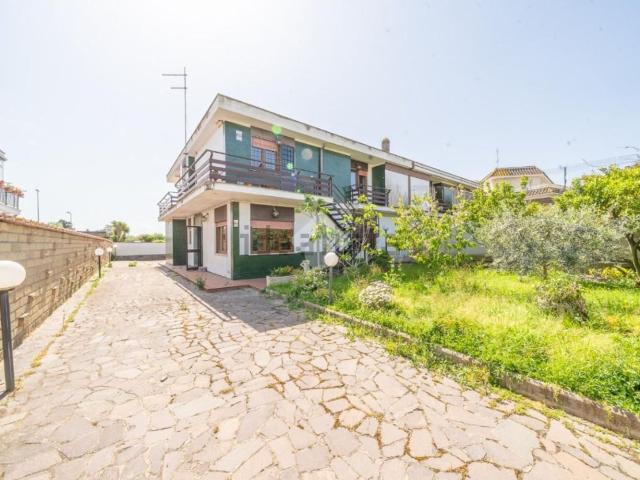 Appartamento in vendita di 200 m² in Via Giuseppe Antonio Borgese, 51