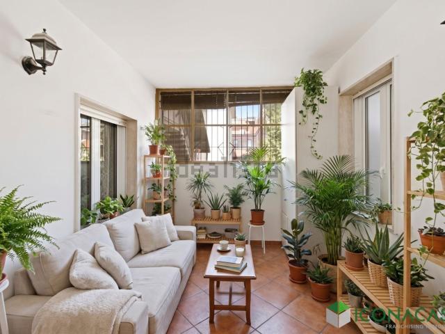 Appartamento in vendita di 200 m² in Via Giacomo Puccini, 17