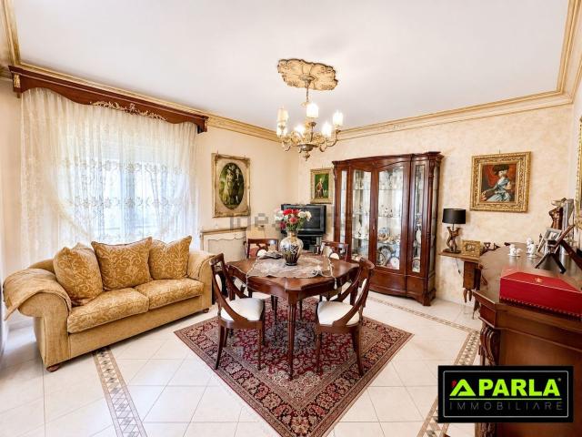 Appartamento in vendita di 200 m² in Via Giacomo Puccini