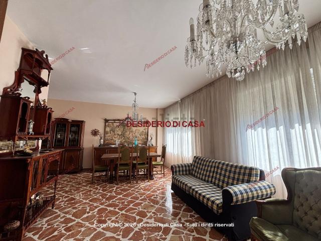 Appartamento in vendita di 200 m² in Via Giordano, 78