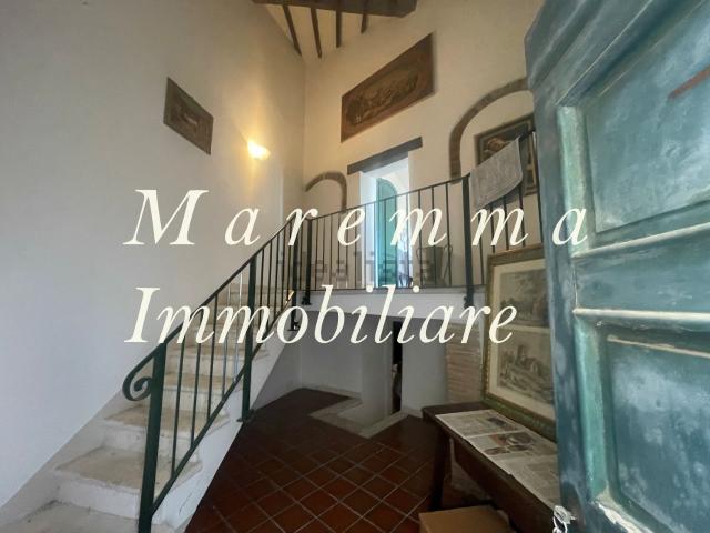 Appartamento in vendita di 200 m² in Via Giovanni Conti, 18