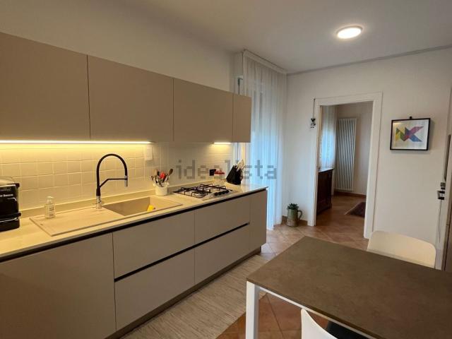 Appartamento in vendita di 200 m² in Via Giovanni Boccaccio