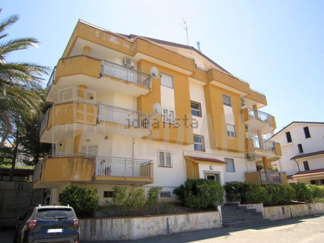 Appartamento in vendita di 200 m² in Via Giovanni da Verrazzano, 2