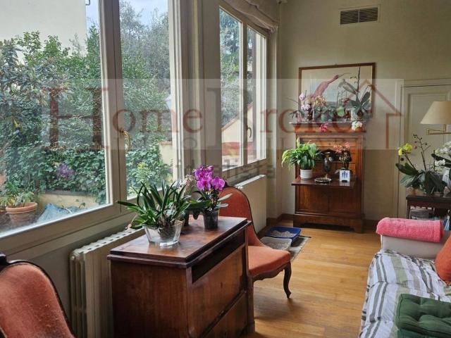 Appartamento in vendita di 200 m² in Via Giovanni Duprè, 14