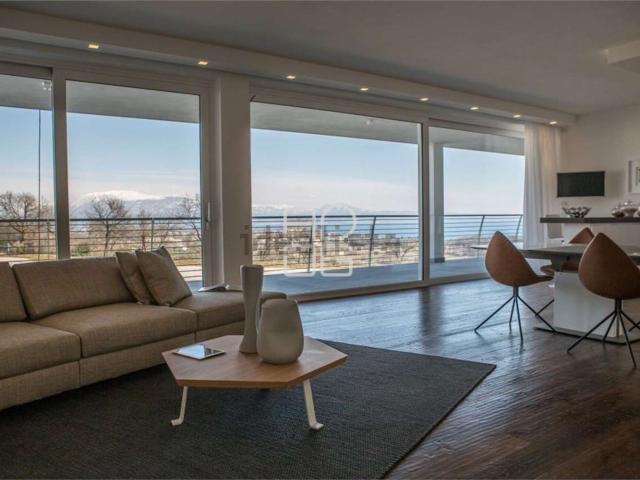 Appartamento in vendita di 200 m² in Via Giovanni Metelli, 15
