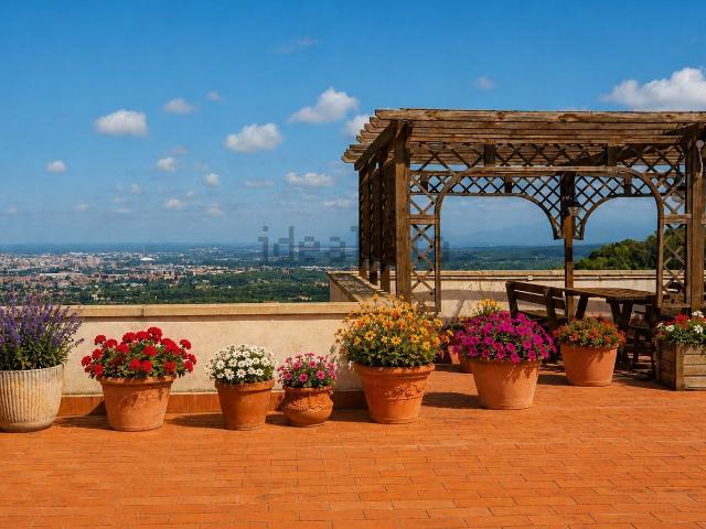 Appartamento in vendita di 200 m² in Via Giovanni XXIII