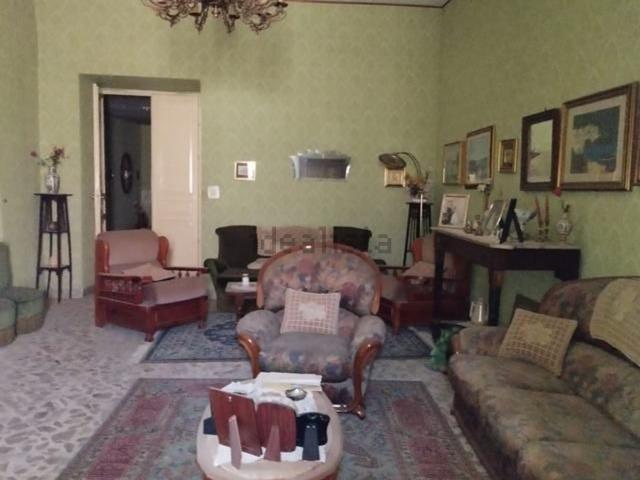 Appartamento in vendita di 200 m² in Via Guglielmo Marconi
