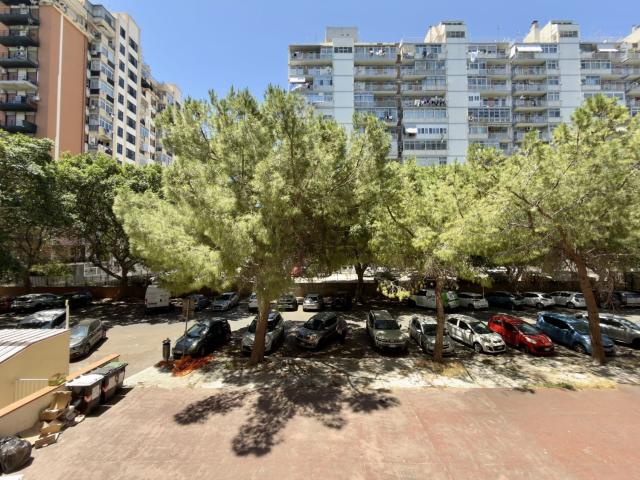 Appartamento in vendita di 200 m² in Via Guido Jung, 7