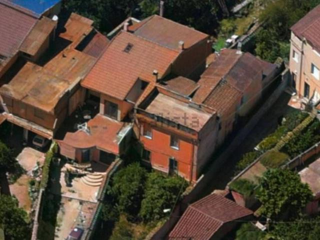 Appartamento in vendita di 200 m² in Via D.A. Azuni