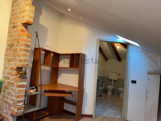 Appartamento in vendita di 200 m² in Via Dante Alighieri