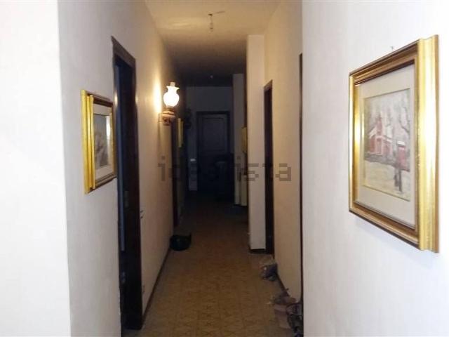 Appartamento in vendita di 200 m² in Via dei Cappuccini