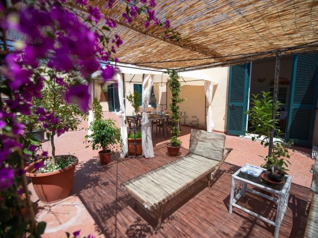 Appartamento in vendita di 200 m² in Via dei Cristallini