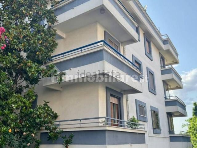 Appartamento in vendita di 200 m² in Via del Castello, 48