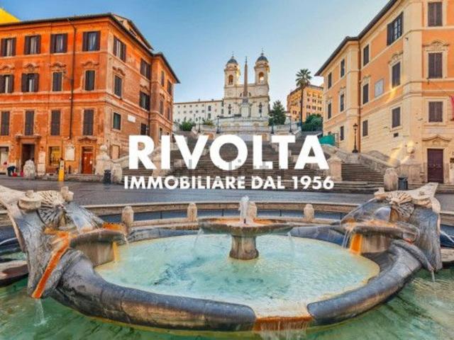Appartamento in vendita di 200 m² in Via del Córso