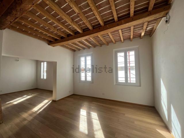 Appartamento in vendita di 200 m² in Via della Torre