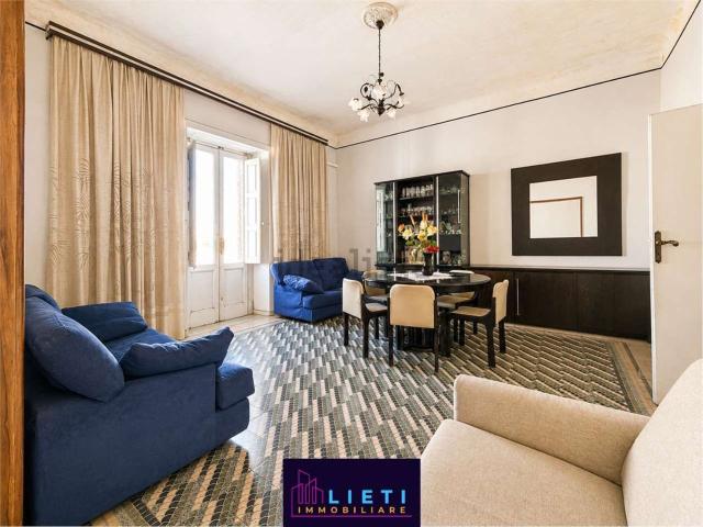 Appartamento in vendita di 200 m² in Via Duca Degli Abruzzi, 35