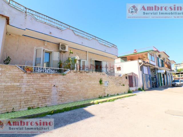 Appartamento in vendita di 200 m² in Via E. A. Mario, 12
