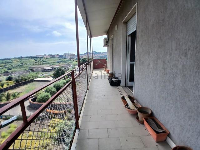 Appartamento in vendita di 200 m² in Via Enrico Besana, 25