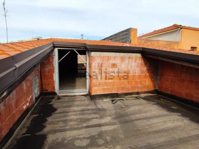 Appartamento in vendita di 200 m² in Via Enrico Ferri