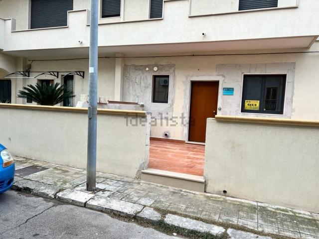 Appartamento in vendita di 200 m² in Via ESTRAMURALE
