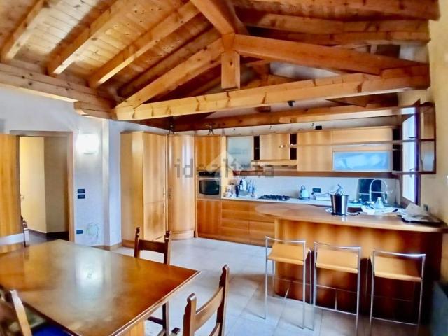 Appartamento in vendita di 200 m² in Via Euganea San Biagio
