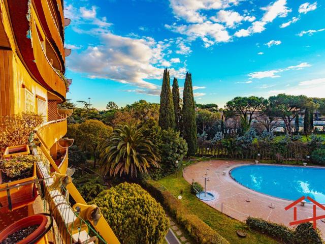 Appartamento in vendita di 200 m² in Via Fulvio Tomassucci, 12