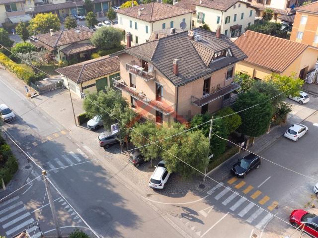 Appartamento in vendita di 200 m² in Via Orazio Flacco, 1