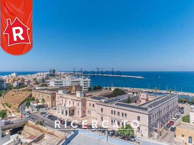 Appartamento in vendita di 200 m² in Via Lecce, 70