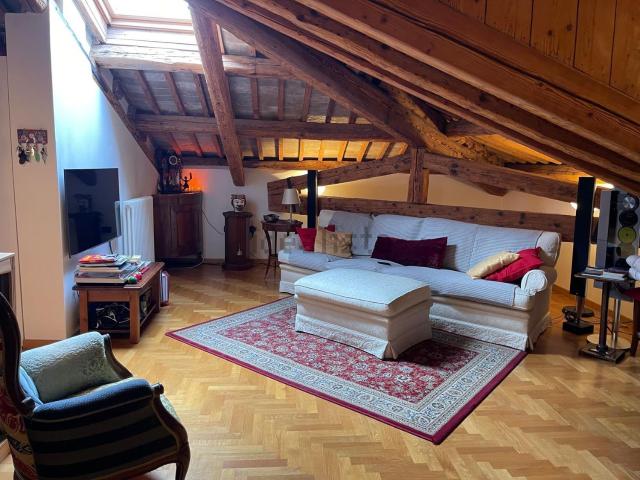 Appartamento in vendita di 150 m² in Via Luigi Pirandello